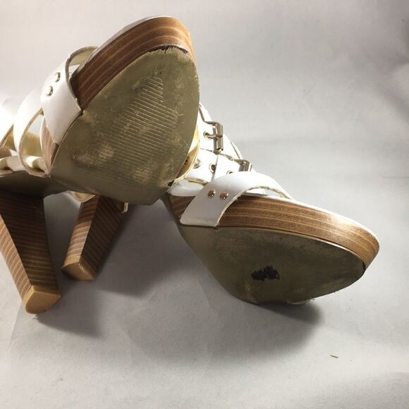 WILD DIVA white and gold platforms - Picture 5 of 6